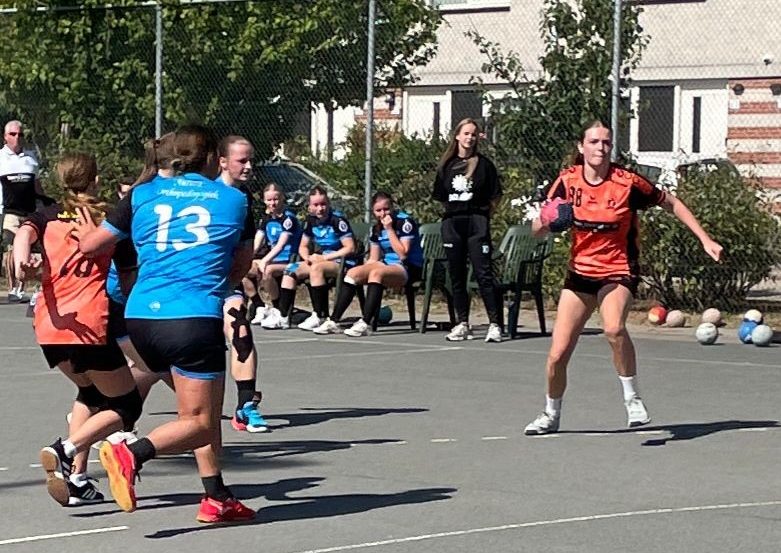 Overtuigende overwinning voor Savosa op eigen veld